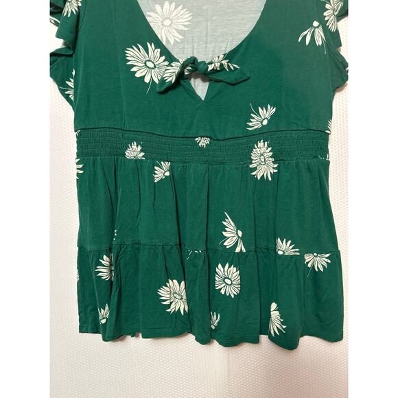 Torrid Super Soft Knits Plus Green Floral Tie Front Keyhole Babydoll Top 1X - Picture 3 of 10